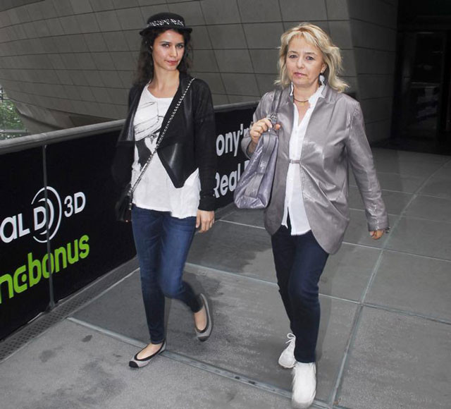 Beren Saat sıkıntılı günler geçiriyor! - Resim: 3