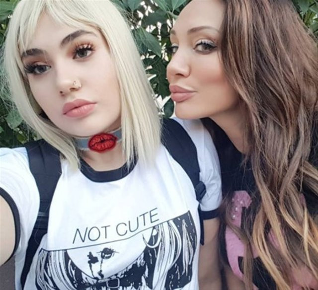 "Bir durmuyor ki öpsün.. Güzelliği çok konuşulacak! - Resim: 2