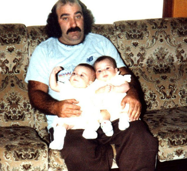 Estetik bağımlısı ikiz kardeşler - Resim: 2