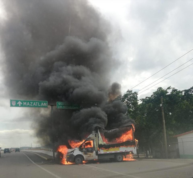 Uyuşturucu çetesi Meksika hükümetini dize getirdi devlet başkanın sözleri tartışılıyor - Resim: 1