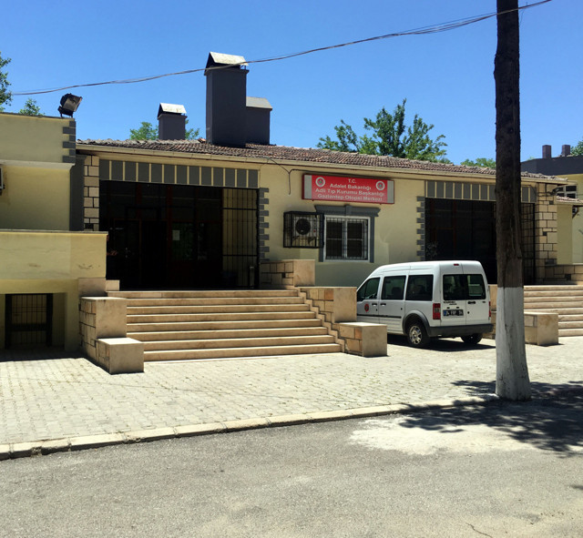 Markete gidiyordu halk otobüsü çarptı! Eren'den acı haber - Resim: 0