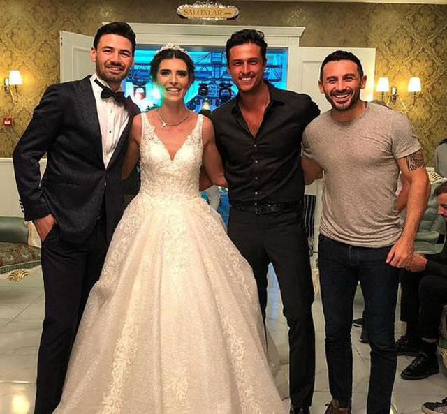 Survivor'ın yıldızı Merve Aydın evlendi!  - Resim: 2