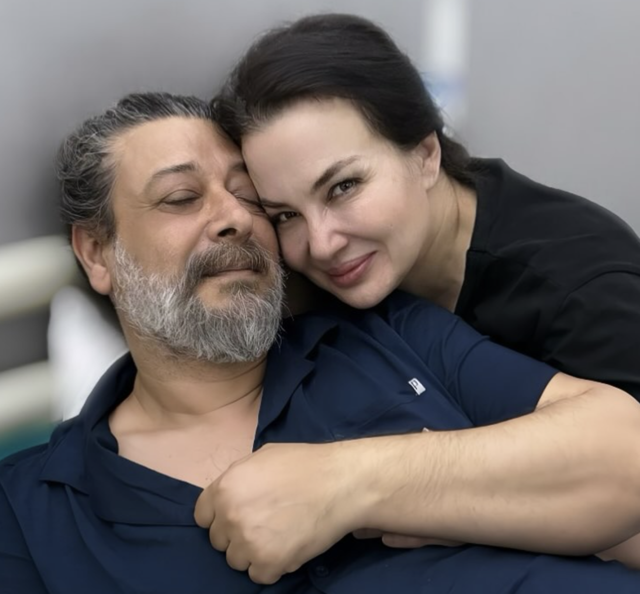 Deniz Uğur'un eşi Erdinç Gülener kalp krizi geçirdi! Sağlık durumu nasıl? - Resim: 0