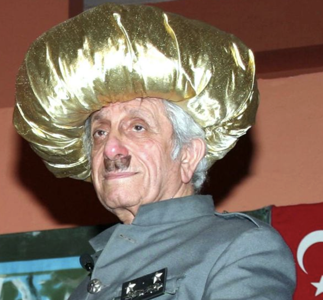 Nejat Uygur ölüm yıl dönümünde anıldı! "Tüm güzellikler için minnettarız" - Resim: 0