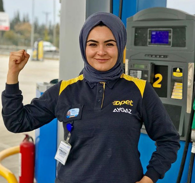 Gelin adayı Hanife 'beleşe olmaz' diyerek isyan etti! - Resim: 3