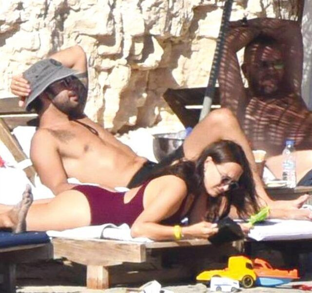 Gupse Özay eşi Barış Arduç ile balayı fotoğrafları ile olay oldu - Resim: 2