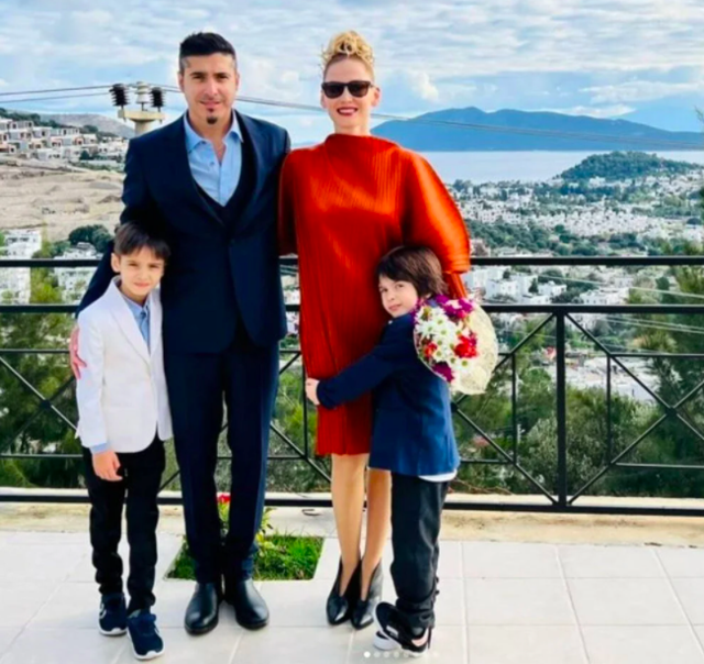  Bettina Kuperman kimdir kaç yaşında Ferman Algül eşi ne iş yapıyor? - Resim: 0