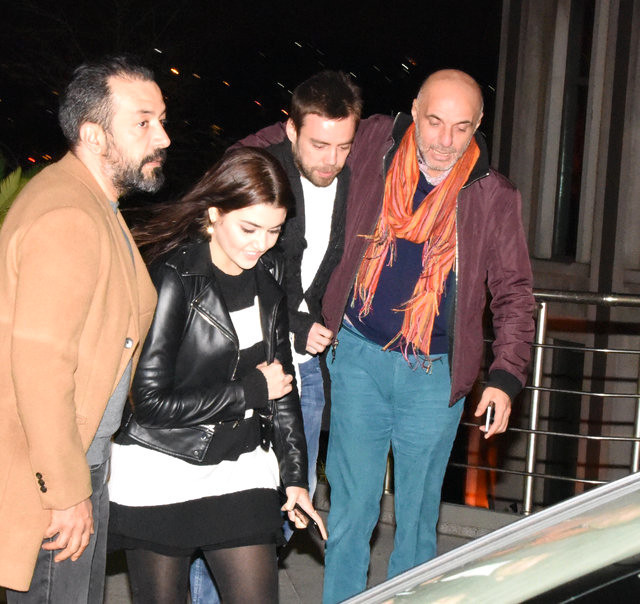 Aman Hande görmesin! Murat Dalkılıç iki kadınla basıldı - Resim: 3