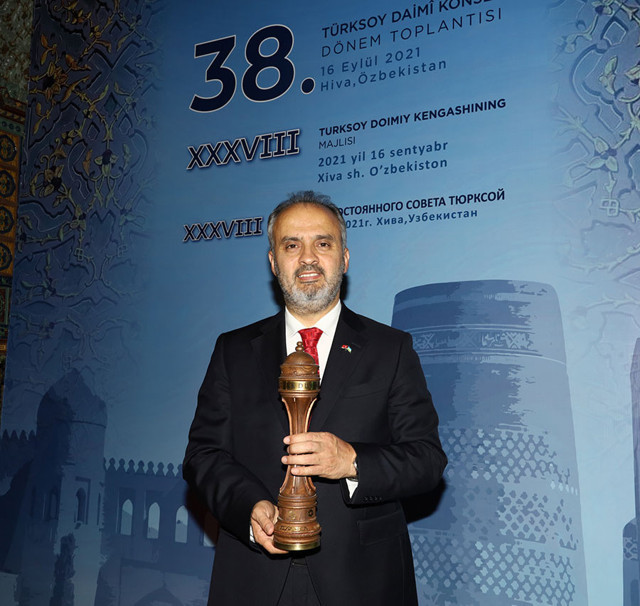 Türk Dünyası Kültür Başkenti unvanı resmen Bursa’da - Resim: 0