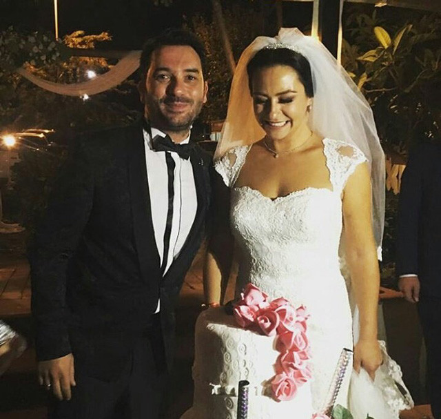 Ünlü oyuncular fena yakalandı 'Lütfen silin fotoğrafları o evli' - Resim: 3