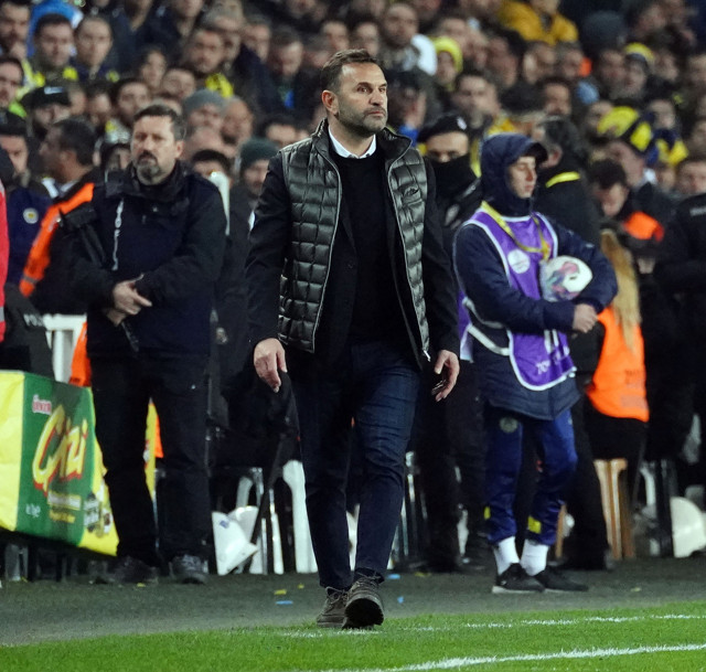 Okan Buruk: Fenerbahçe analiz ettiğimiz gibi oynadı 3-0 kazandık - Resim: 0