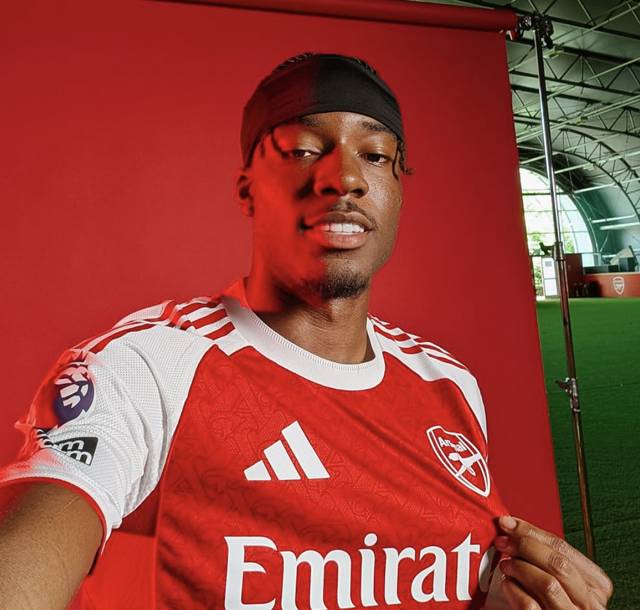 Arsenal, Noni Madueke'yi transfer etti - Resim: 0