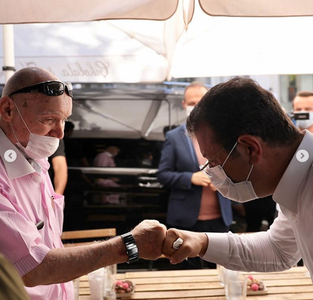 Ekrem İmamoğlu ile Sabah yazarı Hıncal Uluç buluştu! İkili kahve içti sohbet etti - Resim: 0