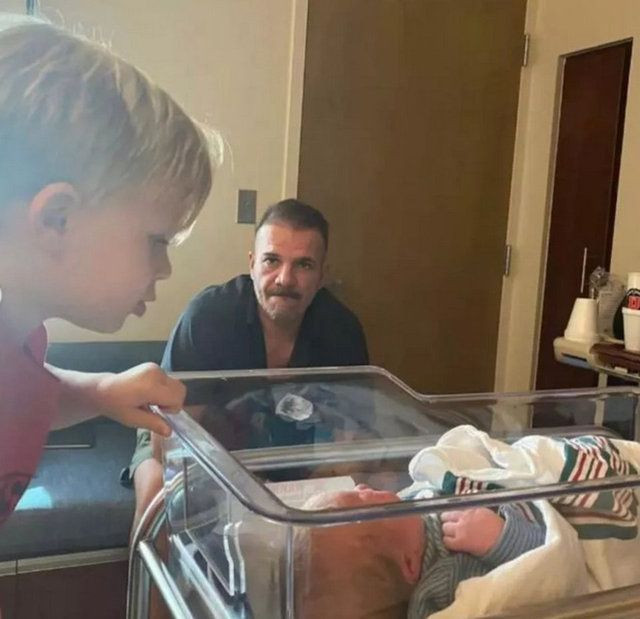 4. kez baba oldu! Acı detay yürek burktu: Tolga Karel çocuğuna bakın kimin ismini verdi - Resim: 3