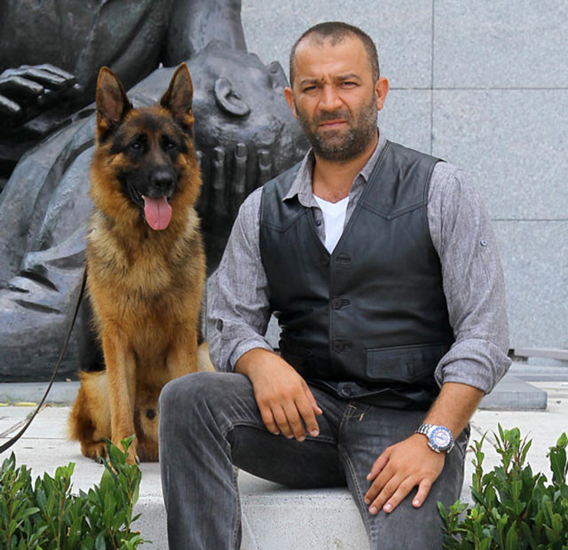 Arka Sokaklar'ın Mesut komiseri Şevket Çoruh'u isyan ettiren hırsızlık! - Resim: 4