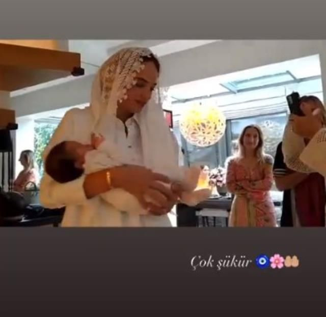 Seda Bakan 'Annelik en zor iş' deyip paylaştı bir saatteki değişimi olay oldu! - Resim: 3