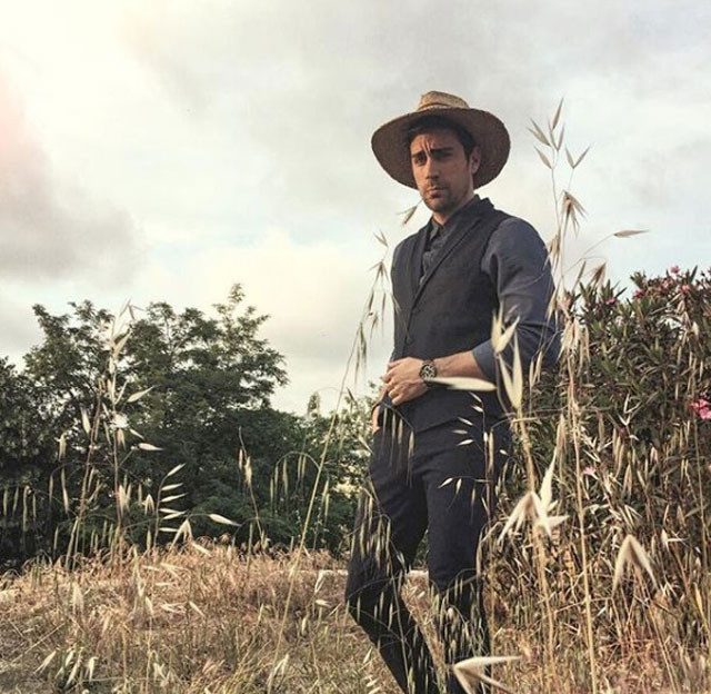 Fazilet Hanım ve Kızları'nın yıldızı Çağlar Ertuğrul kenti terketti yeni işine bakın - Resim: 3