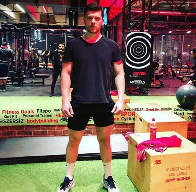 İrem Akın ve Erman Altıkardeş kimdir? Survivor ünlülere iki yeni yarışmacı! - Resim: 8