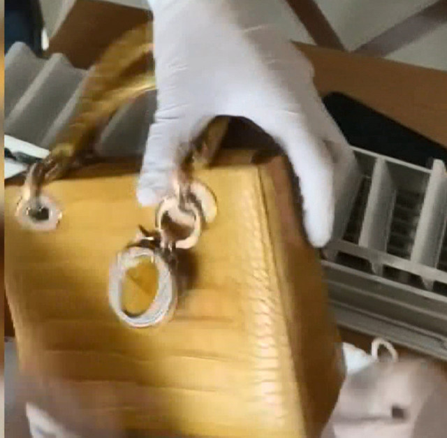 Rusya'dan Türkiye'ye hırsızlık için geldiler! Değeri 250 bin TL özel düzenekle çaldılar - Resim: 1