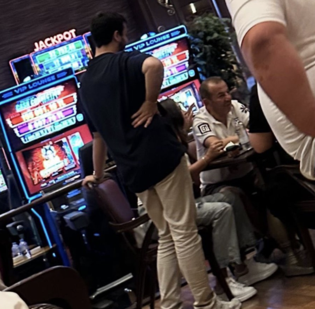 Tanju Özcan kumarhanede çekilen fotoğrafı paylaşılınca sinirlendi! Ferhat Murat ile kavga etti - Resim: 0