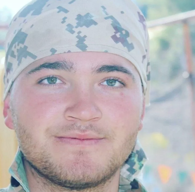 Mersin'de askerin esrarengiz ölümü! Yarı çıplak halde sokakta bulundu - Resim: 0