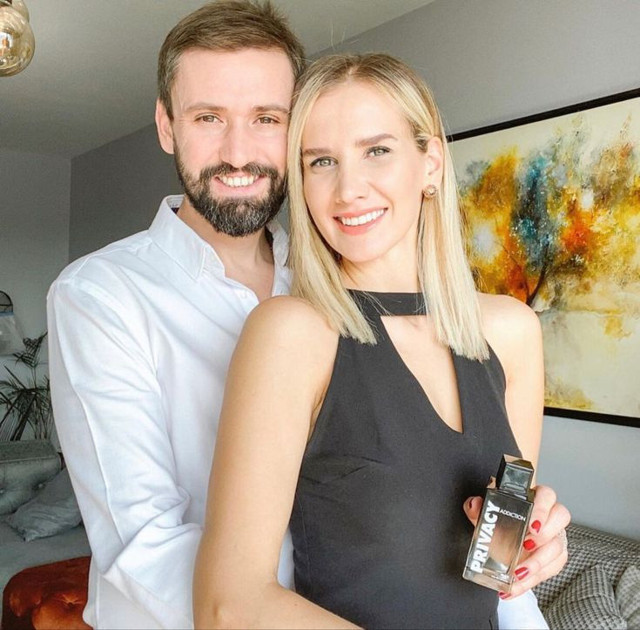 Benzerlikleri şaşkına çevirdi işte Esra Erol'un sır gibi sakladığı kardeşi! - Resim: 2