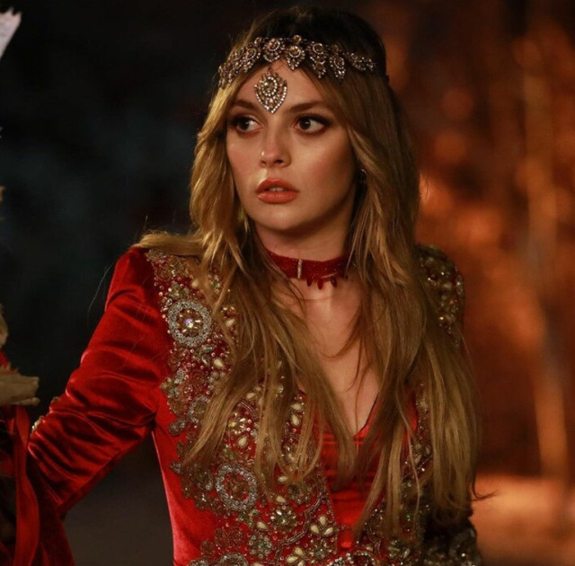 Melis Sezen kimdir? Gülcemal Deva Melis Sezen nereli ve kaç yaşında? - Resim: 3