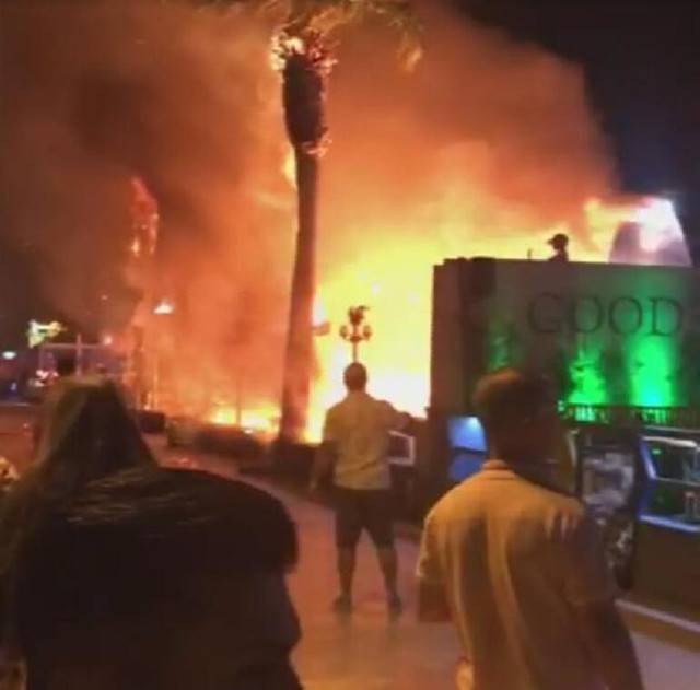 Marmaris'te dehşete düşüren olay! İşletmesini ateşe verdi - Resim: 0