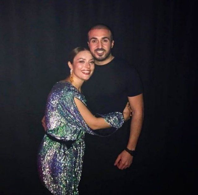 Ezgi Mola sevgilisi Mustafa Aksakallı ile mekan açtı! Çocukları mekana almayınca... - Resim: 2