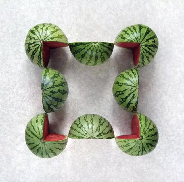 Çok zekiyim diyenler buyrun! Resimde kaç karpuz var kimse ilk tahminde bilemedi - Resim: 0