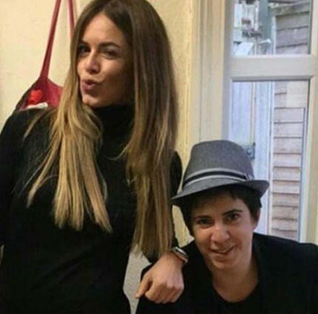 Eliz Sakuçoğlu, cinsiyet değiştiren kardeşine seslendi: “Kardeşlerin en delikanlısısın” - Resim: 4