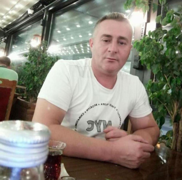 Mersin'de polisevine silahlı saldırıda 1 polis şehit oldu! 2 terörist etkisiz hale getirildi - Resim: 4