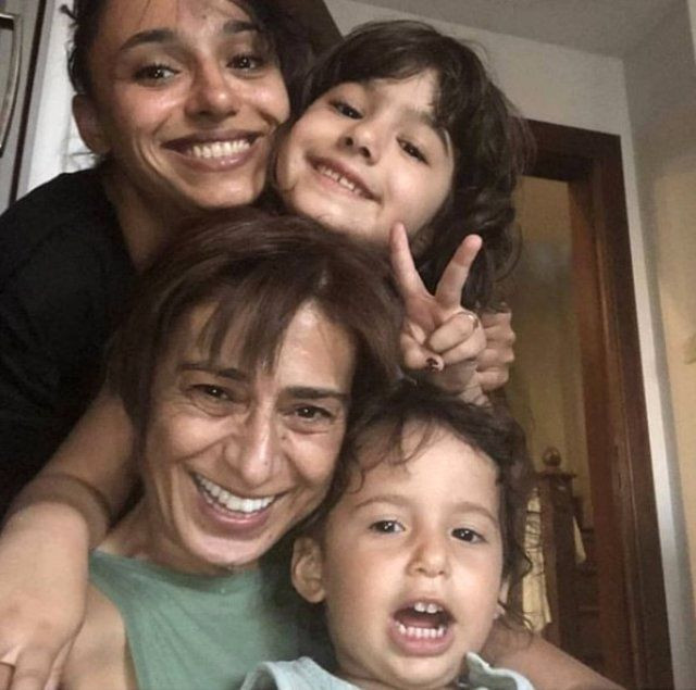 Yıldız Tilbe'nin gözlerden uzak tuttuğu kızıyla benzerliği olay oldu! İkiz gibiler - Resim: 3