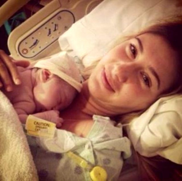 Kızını dindar yetiştirdiğini söyleyen Şeyma Subaşı bakın neden namazı bırakmış - Resim: 4