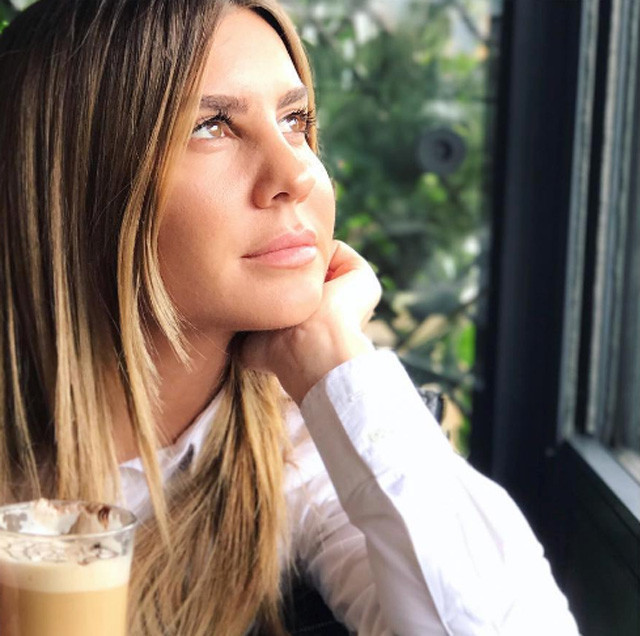 Eda Erol gizlice göğüslerini küçülttü! - Resim: 2