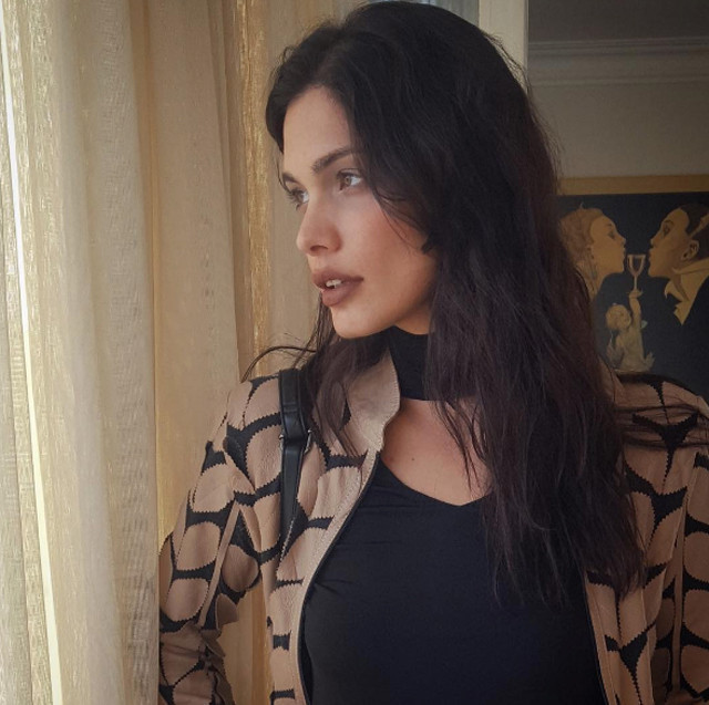 Metin Hara'nın eski aşkı Beste Kökdemir Adriana Lima özentisi çıktı - Resim: 2