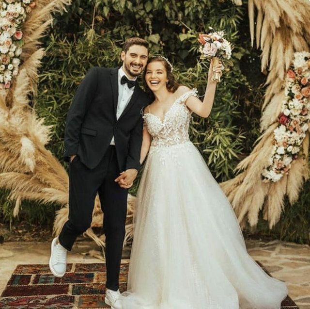 Sihirli Annem'in Ceren'i Gizem Güven'den ilk balayı pozları geldi! Beğeni yağmuru yağdı - Resim: 1