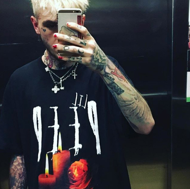 Hayranları şokta dünyaca ünlü şarkıcı feci şekilde can verdi - Resim: 3