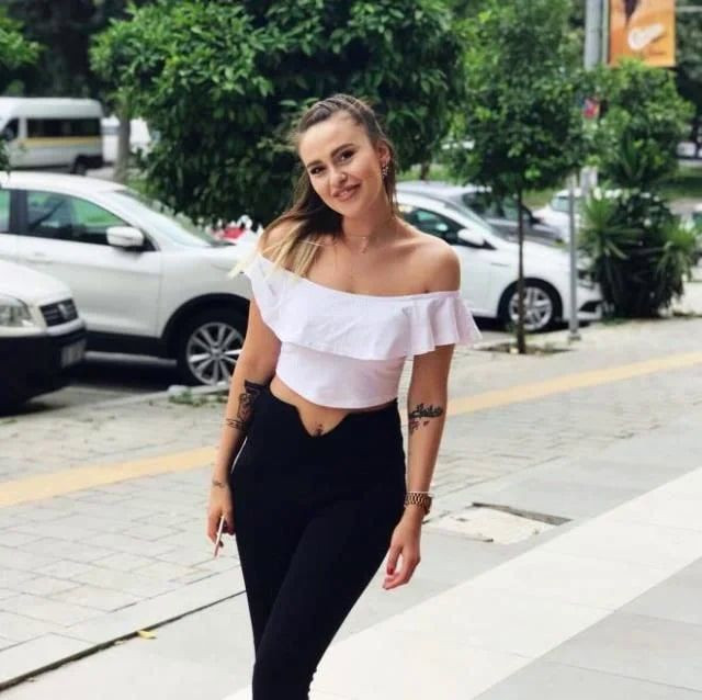 43 yaş küçük sevgilisi Gülçin Karakaya İbrahim Tatlıses'le kalp koyup paylaştı - Resim: 3