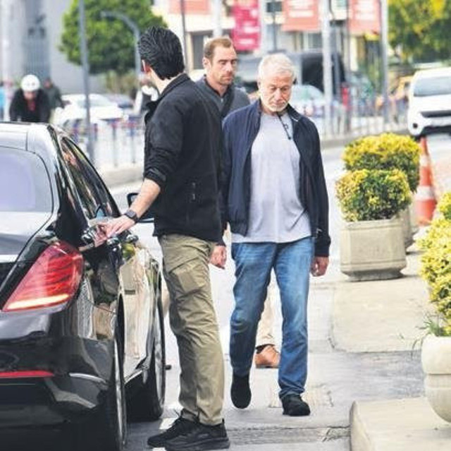 Rus oligark Roman Abramoviç İstanbul'da! Boğaz keyfi yarım kaldı! Türkiye'ye mi yerleşti? - Resim: 1