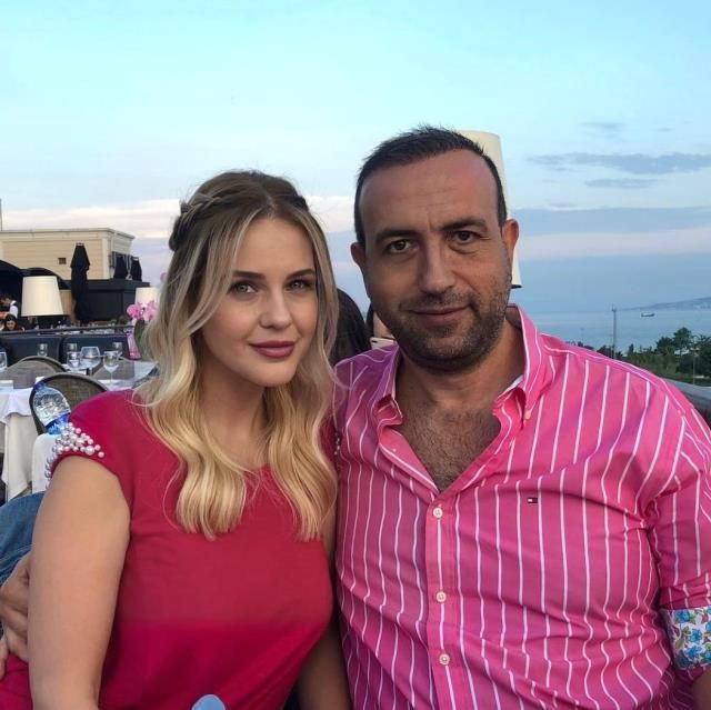 Emine Ün 9 yıllık eşi Tolga Karakaş'tan boşanıyor! - Resim: 1