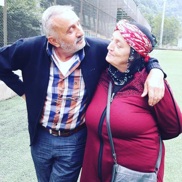 Rize'de kestikleri ağaç üzerilerine devrilen çift öldü - Resim: 0