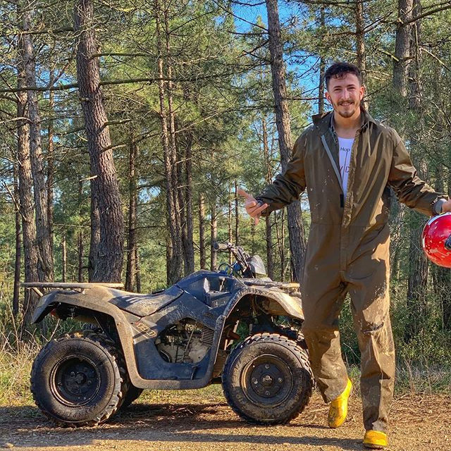 Survivor Berkan nereli yaşı kaç? Berkan Karabulut boyu kaç? - Resim: 2