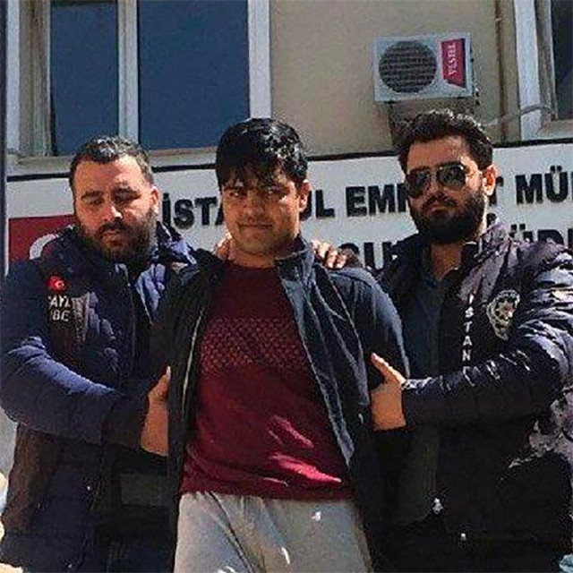 Parmaklarını ve burnunu kesip yüzünün derisini yüzdü! Canavarlık sayılmadı - Resim: 1