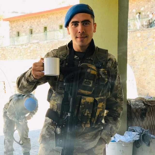 Şehit Ertuğrul Köse memleketi Osmaniye'de sonsuzluğa uğurladı - Resim: 2