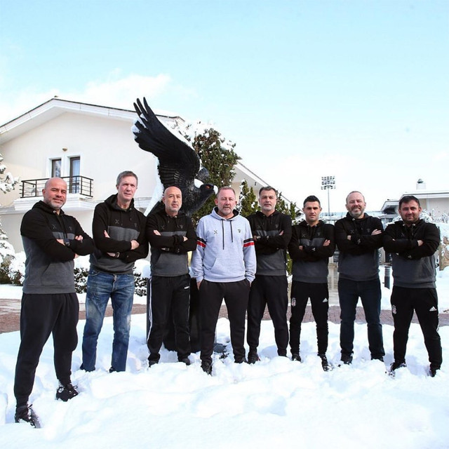 Derbilerin kralı Sergen Yalçın'a 'kartal' pençesi - Resim: 0