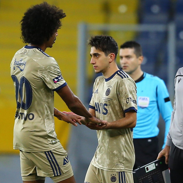 Fenerbahçe'de ayrılık! Ömer Faruk Beyaz'ın yeni adresi belli oldu - Resim: 0