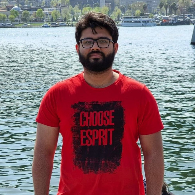 İngiliz turistlerden Türkiye'ye kirli ziyaret! Karantinadan kurtulmak için Türkiye'ye uğruyorlar - Resim: 0