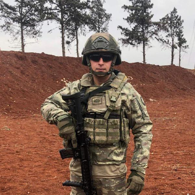 Pençe-Kartal operasyonunda teröristlerin açtığı ateşte bir asker şehit oldu - Resim: 0