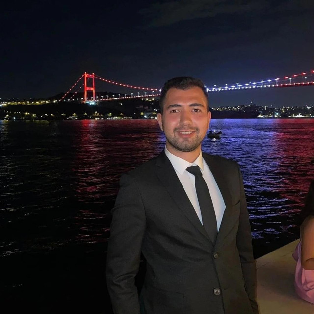 İstanbul'da korkunç olay! Galata Kulesi'nden atlayarak intihar etti - Resim: 0